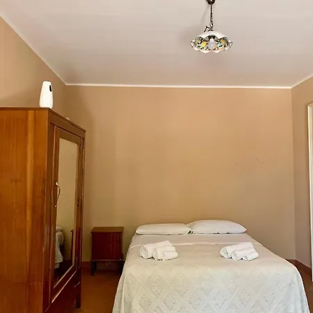 Relais Santa Maria Country House Guest house *